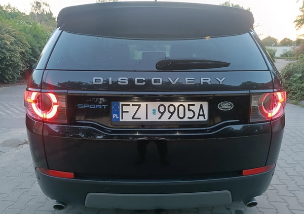 Land Rover Discovery Sport cena 63900 przebieg: 248000, rok produkcji 2017 z Brzozów małe 191